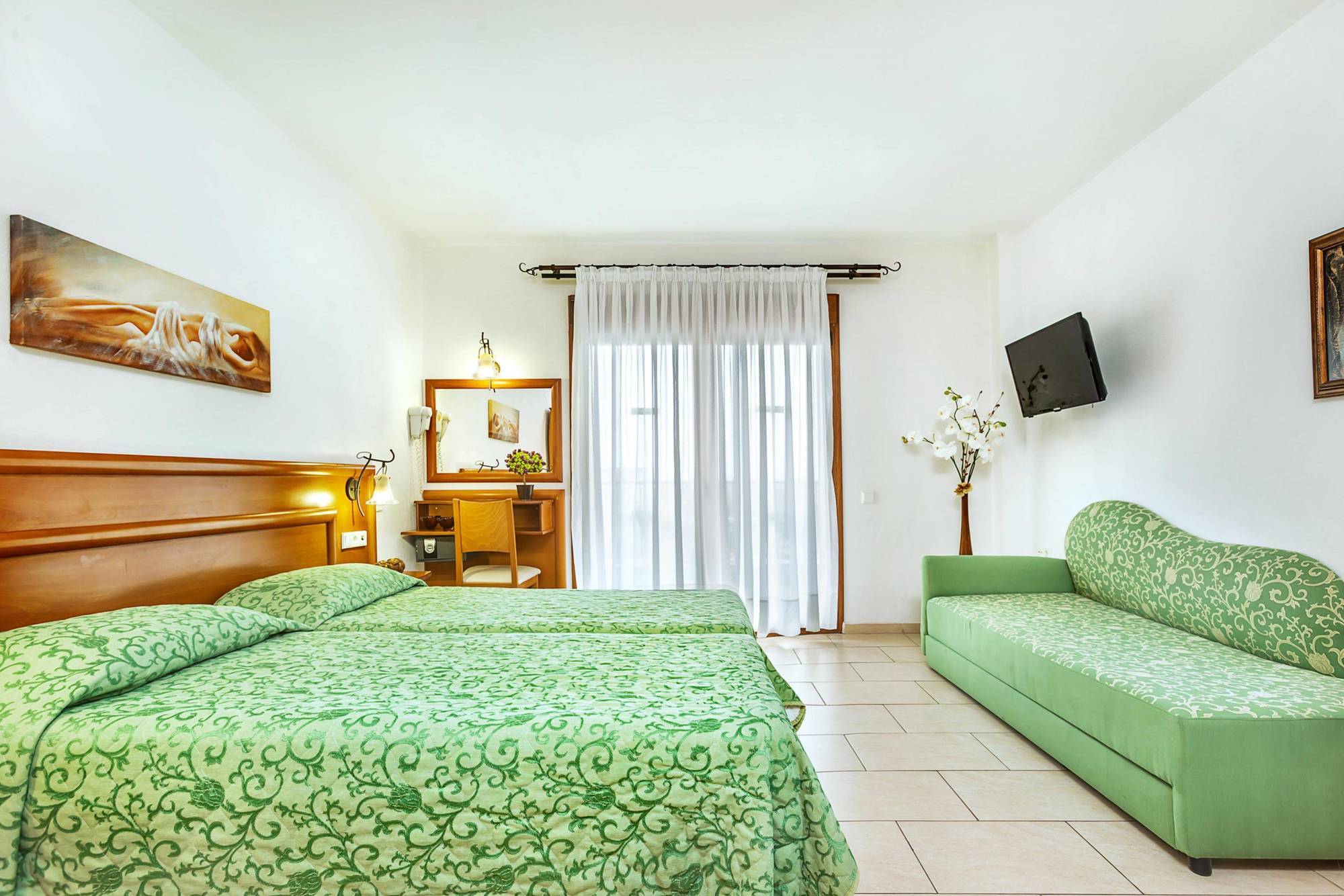 Nereides Hotel Hanioti Esterno foto